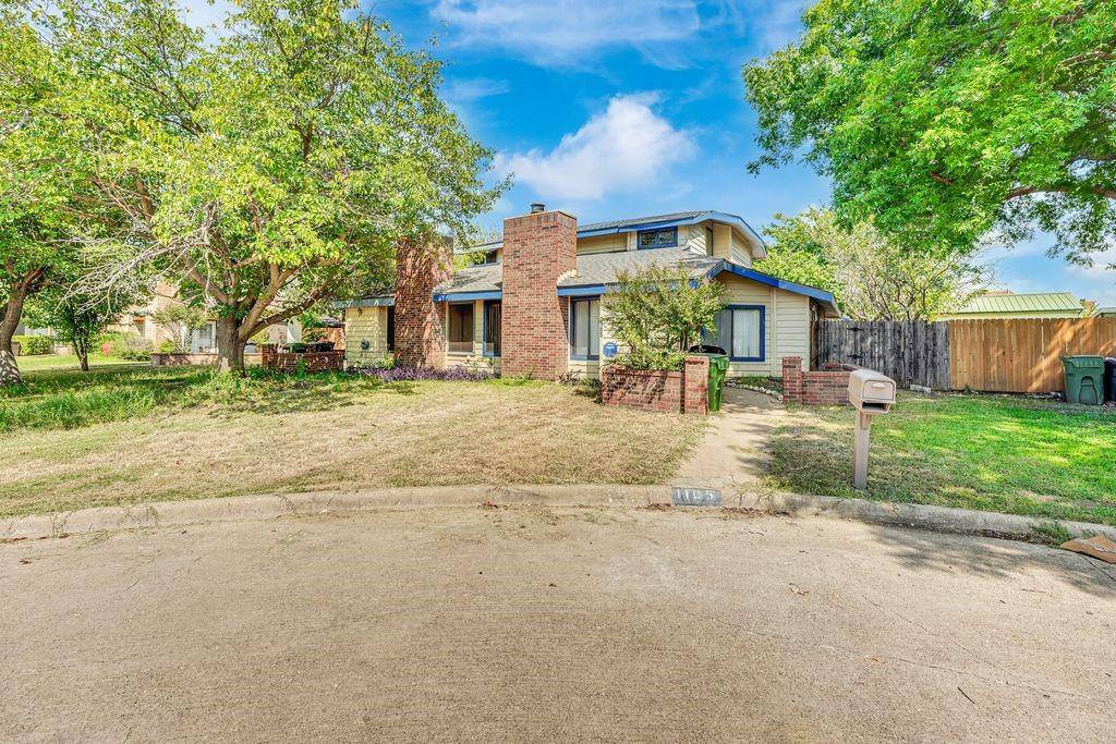 Apartment for rent at 1105 Cloudcrest Court, Arlington, TX 76017