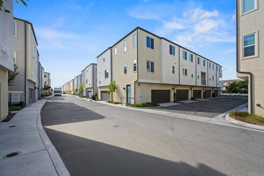 Townhouse for rent at 5480 Seacliff Place #44, San Diego, CA 92154