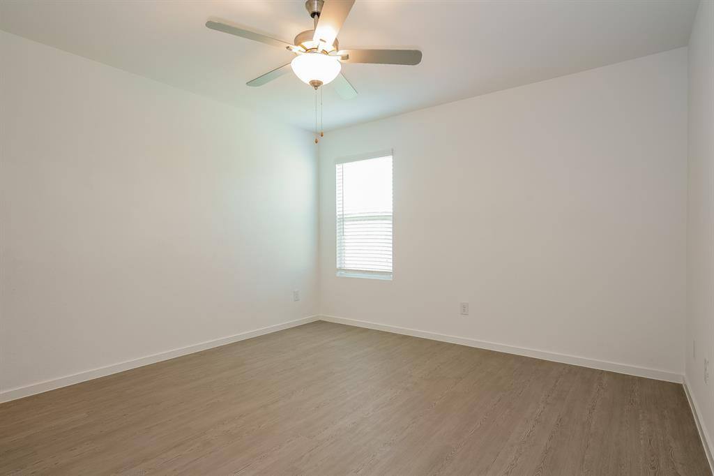 Apartment for rent at 2712 Mistwood Dr, Fort Worth, TX 76108