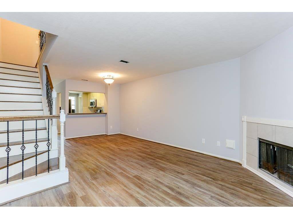 Apartment for rent at 2810 Grants Lake Blvd #1204, Sugar Land, TX 77479