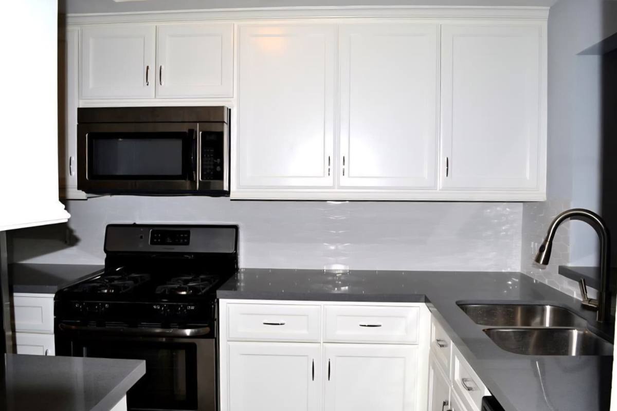 Apartment for rent at 2810 Grants Lake Blvd #1204, Sugar Land, TX 77479
