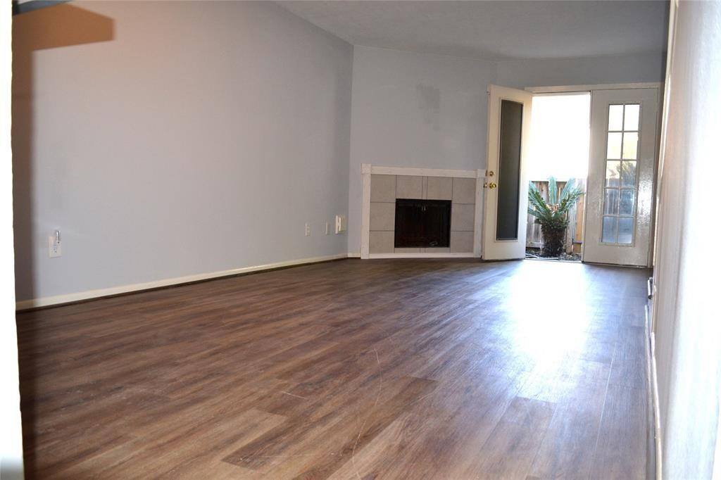 Apartment for rent at 2810 Grants Lake Blvd #1204, Sugar Land, TX 77479
