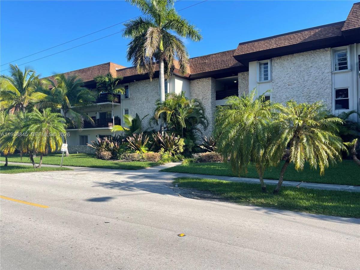 Apartment for rent at 7483 SW 82nd St #7483A101, Miami, FL 33143