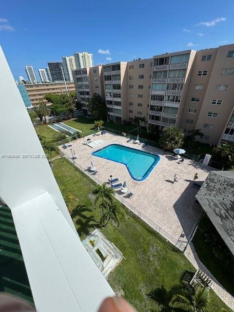 Apartment for rent at 319 NE 14th Ave #607, Hallandale, FL 33009