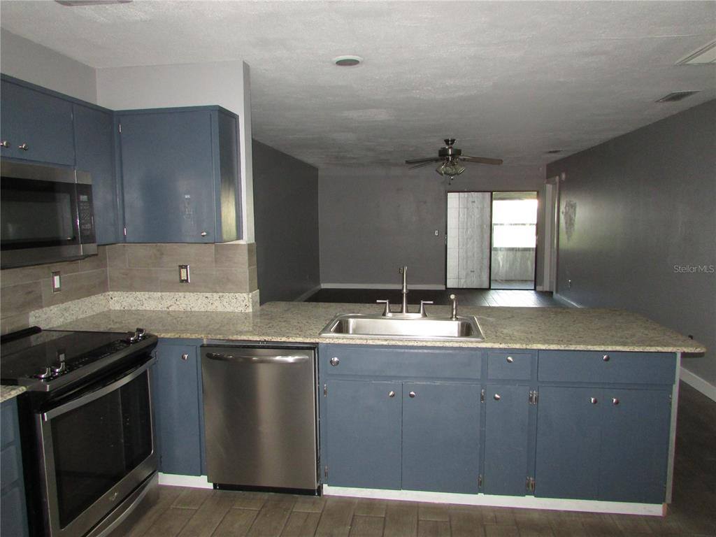Townhouse for rent at 12715 Raeburn Way, Tampa, FL 33624