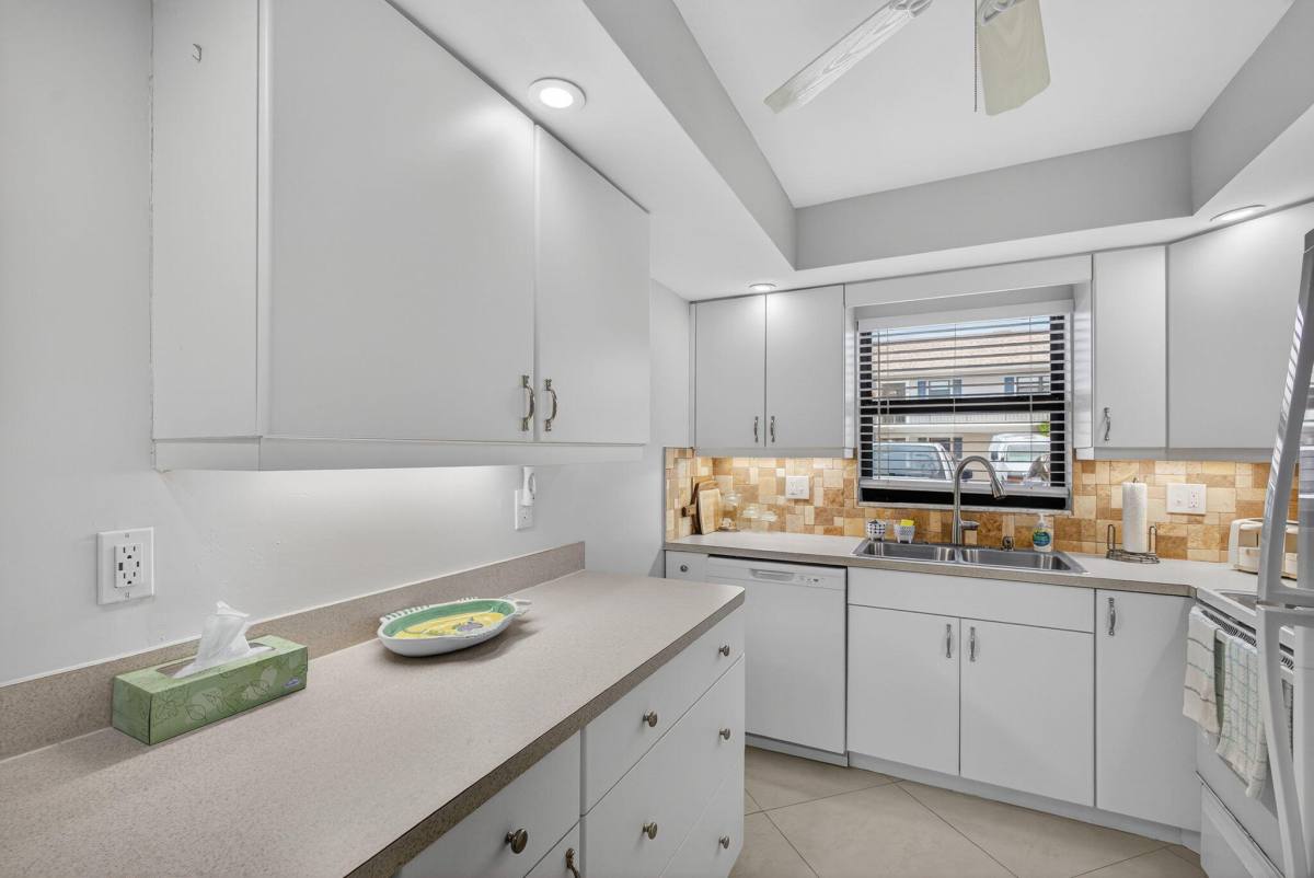 Condo for rent at 755 Saturn St #755C105, Jupiter, FL 33477