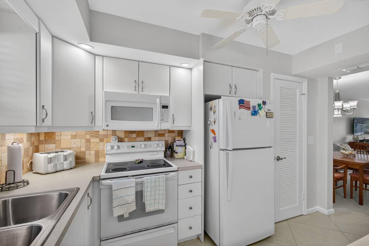 Condo for rent at 755 Saturn St #755C105, Jupiter, FL 33477