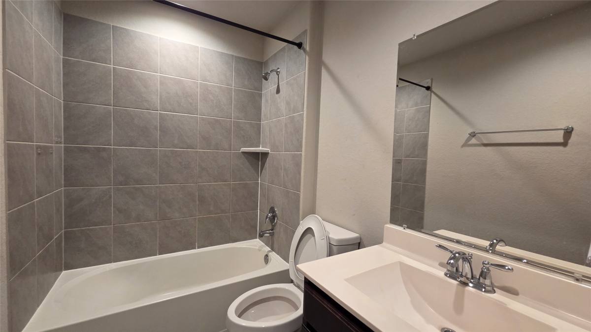 Apartment for rent at 3518 Windham Way, Katy, TX 77494