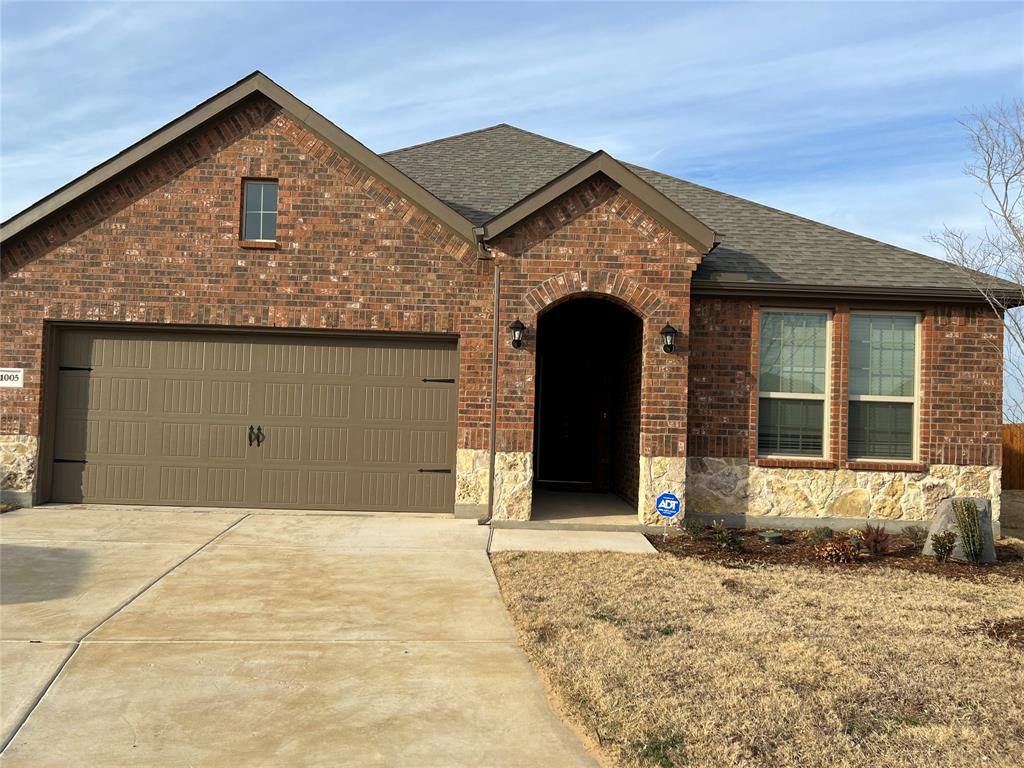 Apartment for rent at 11005 Mustang Trail, Aubrey, TX 76227