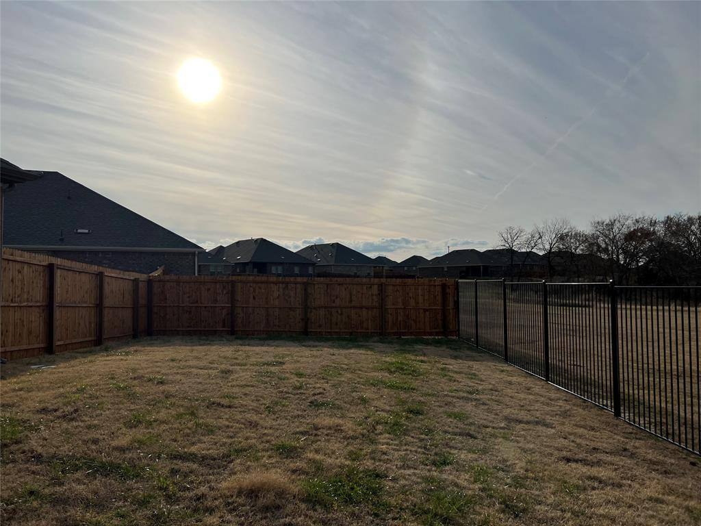 Apartment for rent at 11005 Mustang Trail, Aubrey, TX 76227