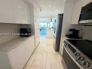 Apartment for rent at 3111 N Ocean Dr #401, Hollywood, FL 33019
