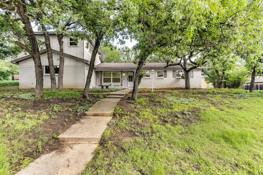 Apartment for rent at 258 Somerset Terrace #258, Bedford, TX 76022