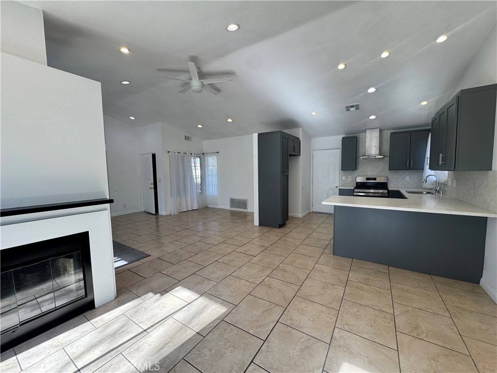 Apartment for rent at 3624 Garnet Ave, Rosamond, CA 93560