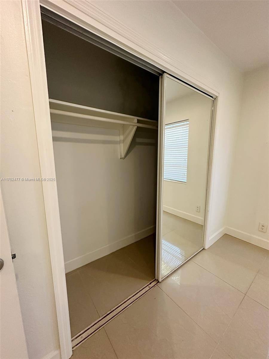 Apartment for rent at 317 Hendricks Isle #317-1, Fort Lauderdale, FL 33301