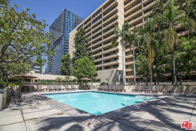 Condo for rent at 600 W 9th St #1011, Los Angeles, CA 90015