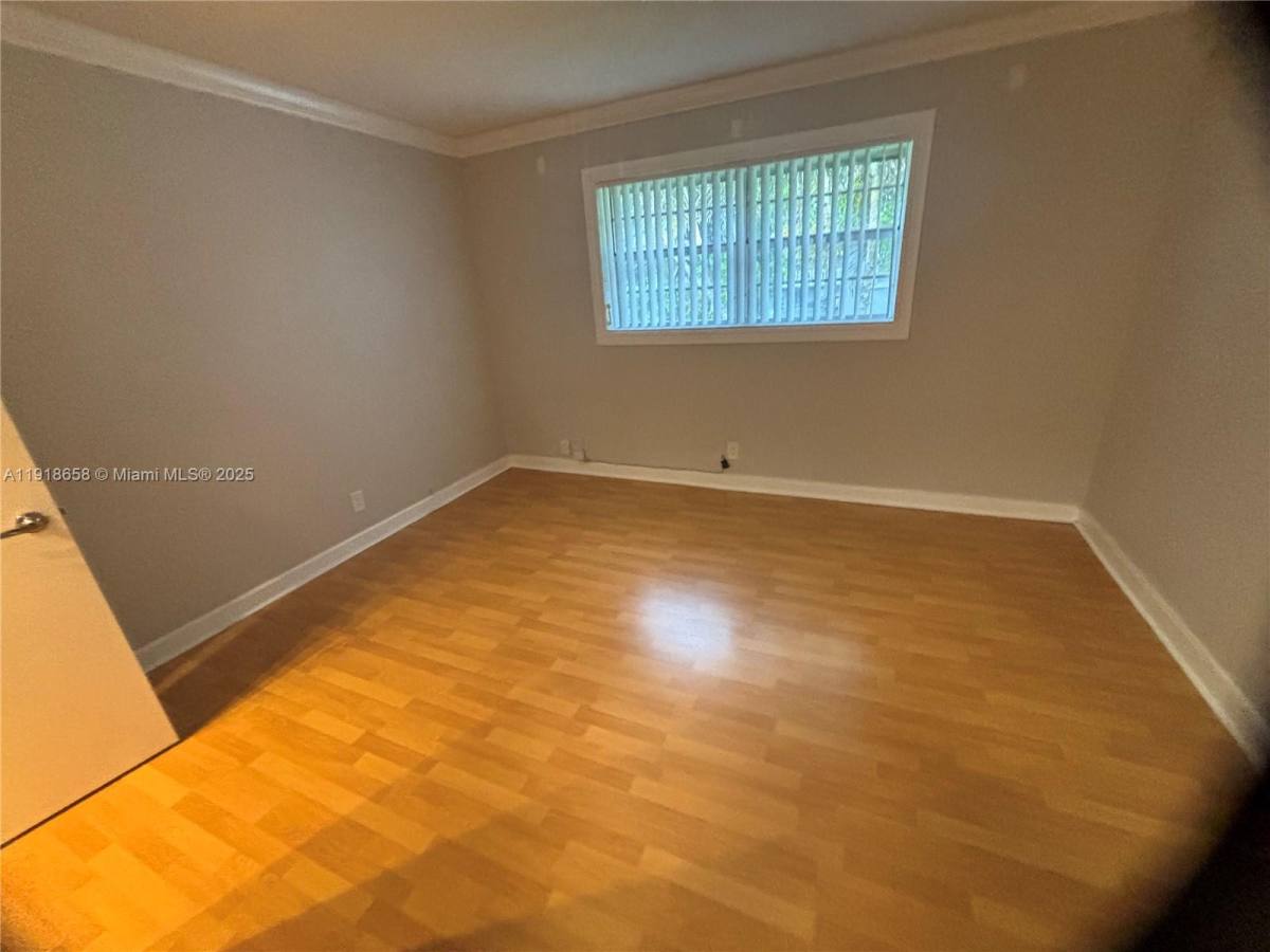 Condo for rent at 4871 NW 9th Dr, Fort Lauderdale, FL 33317