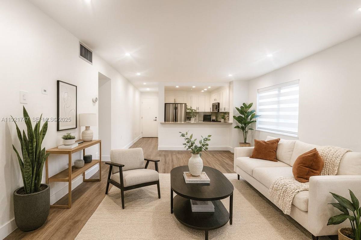 Apartment for rent at 11227 SW 88th St #11227205D, Miami, FL 33176
