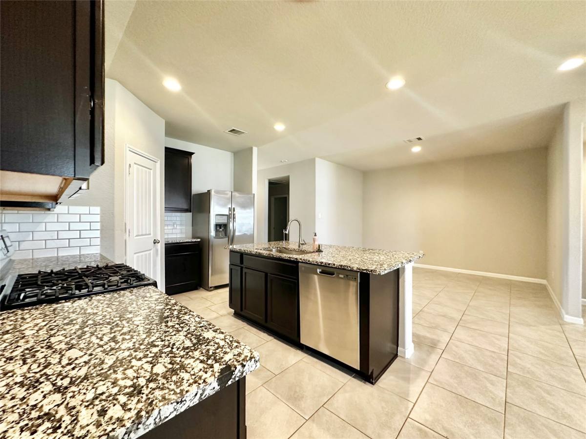 Apartment for rent at 18330 Arcola Bay Lane, Richmond, TX 77407