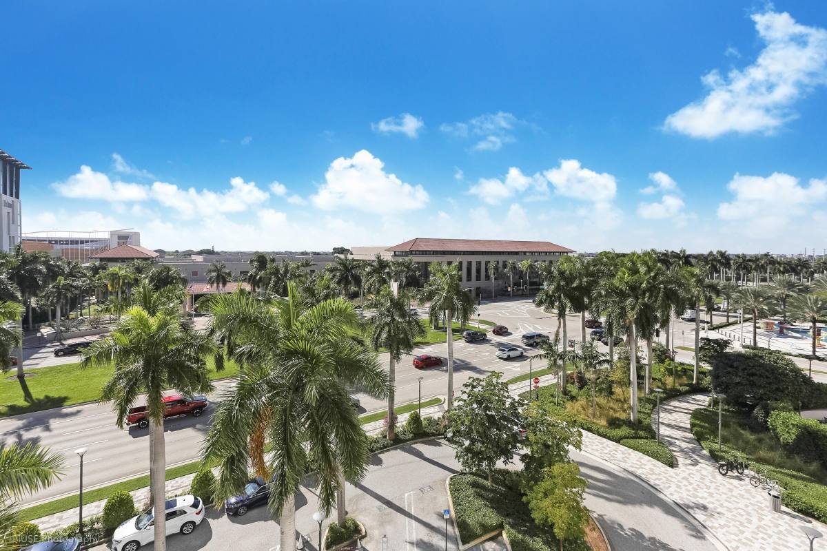 Condo for rent at 651 Okeechobee Blvd #509, West Palm Beach, FL 33401