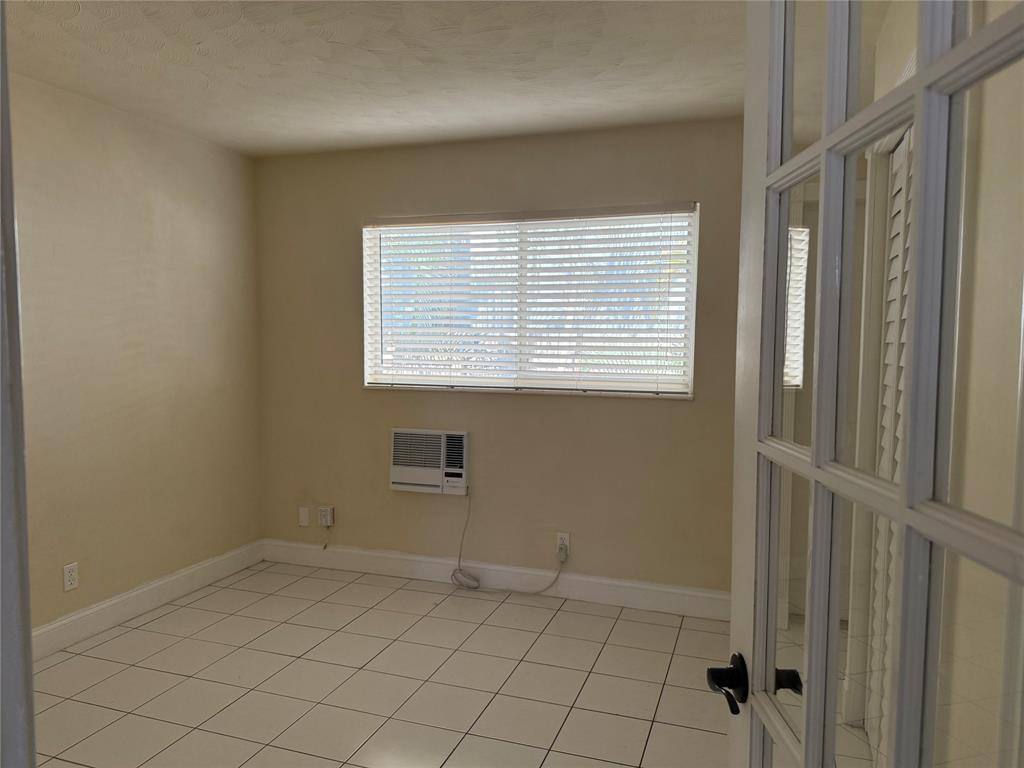 Apartment for rent at 1219 NE 14th Ave #4, Fort Lauderdale, FL 33304