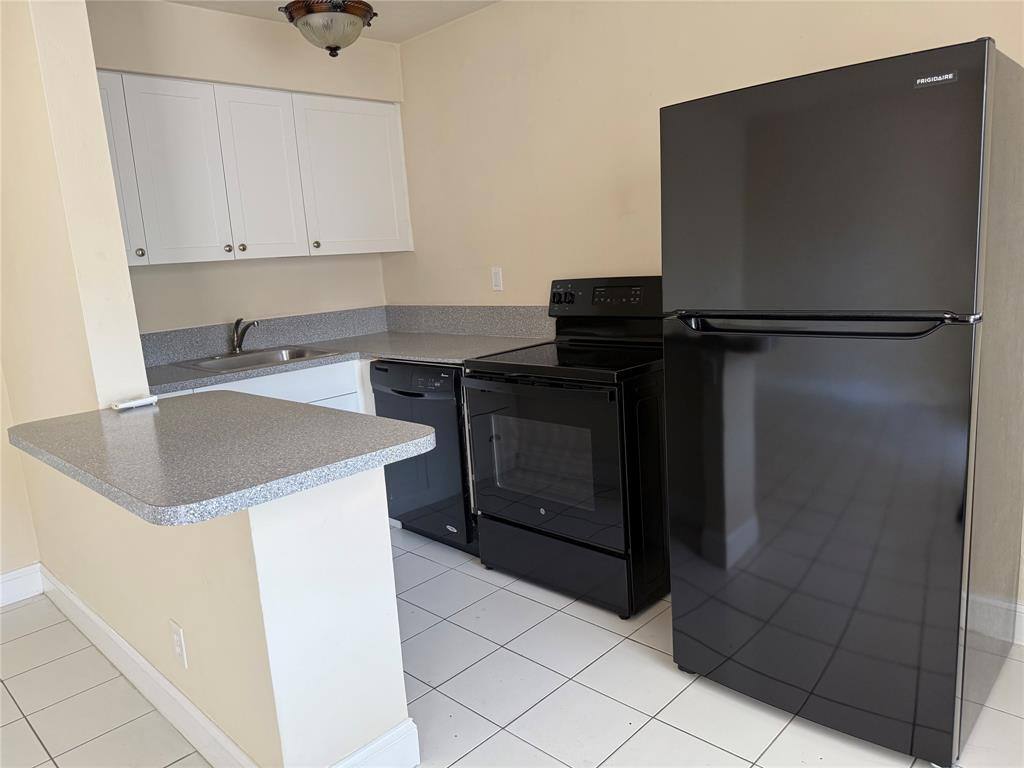 Apartment for rent at 1219 NE 14th Ave #4, Fort Lauderdale, FL 33304