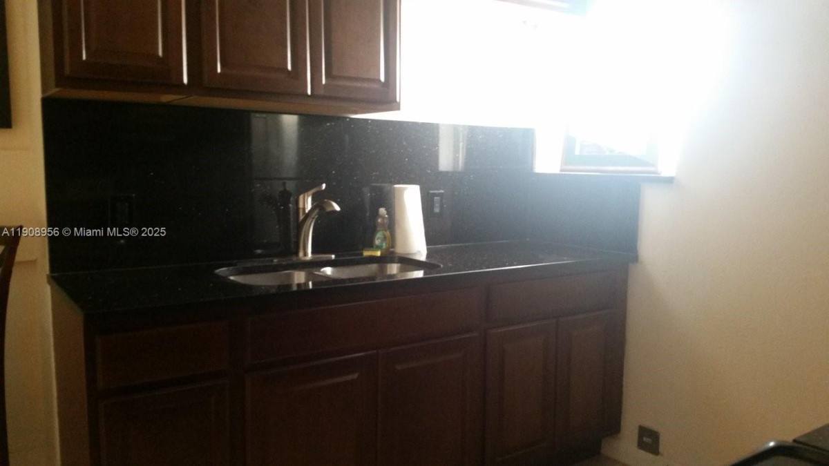 Apartment for rent at 1719 Lincoln St #2, Hollywood, FL 33020