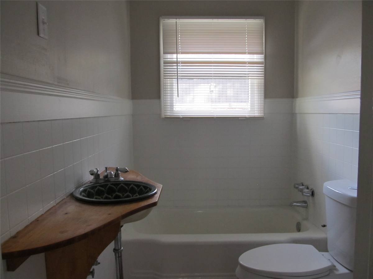 Apartment for rent at 603 Coryell St #603, League City, TX 77573