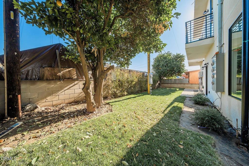 Townhouse for rent at 668 Keenan Ave #668D, Los Angeles, CA 90022
