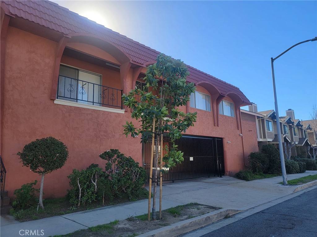 Apartment for rent at 627 Geneva St #627-2, Glendale, CA 91206