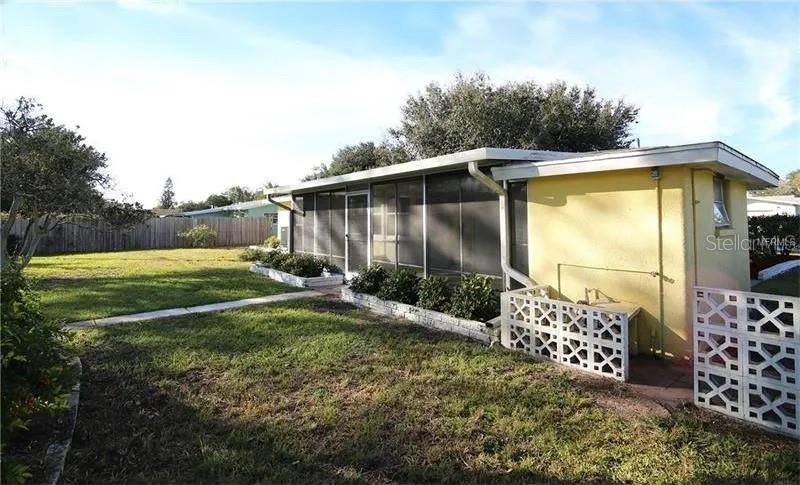 Apartment for rent at 264 Glen Oak Rd #264, Venice, FL 34293