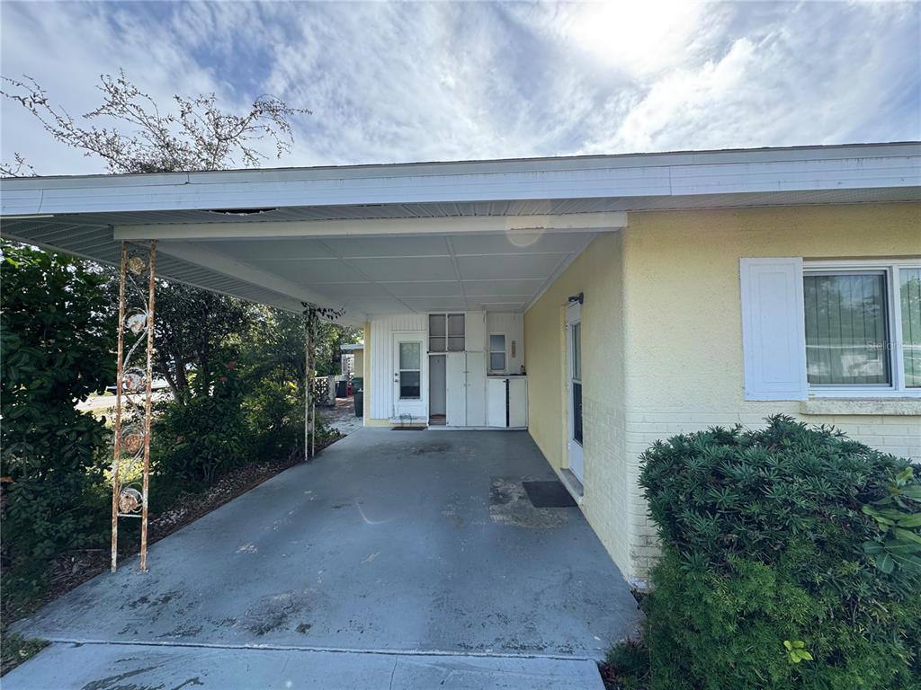 Apartment for rent at 264 Glen Oak Rd #264, Venice, FL 34293