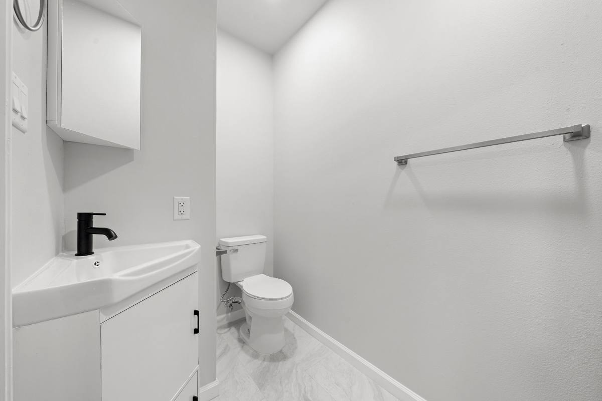 Apartment for rent at 803 Ave K #803C, Galveston, TX 77550