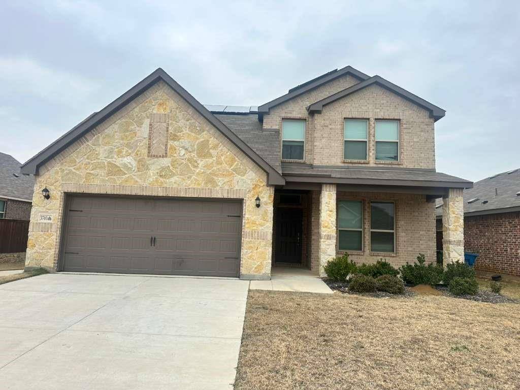 Apartment for rent at 3740 Maroon Creek Rd, Aubrey, TX 76227