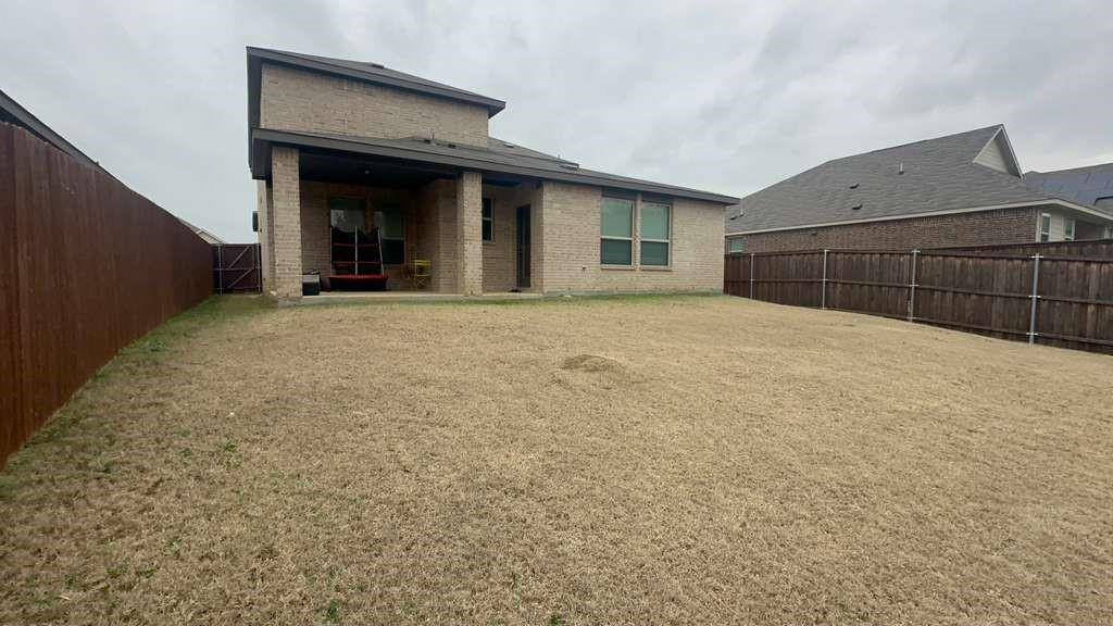 Apartment for rent at 3740 Maroon Creek Rd, Aubrey, TX 76227