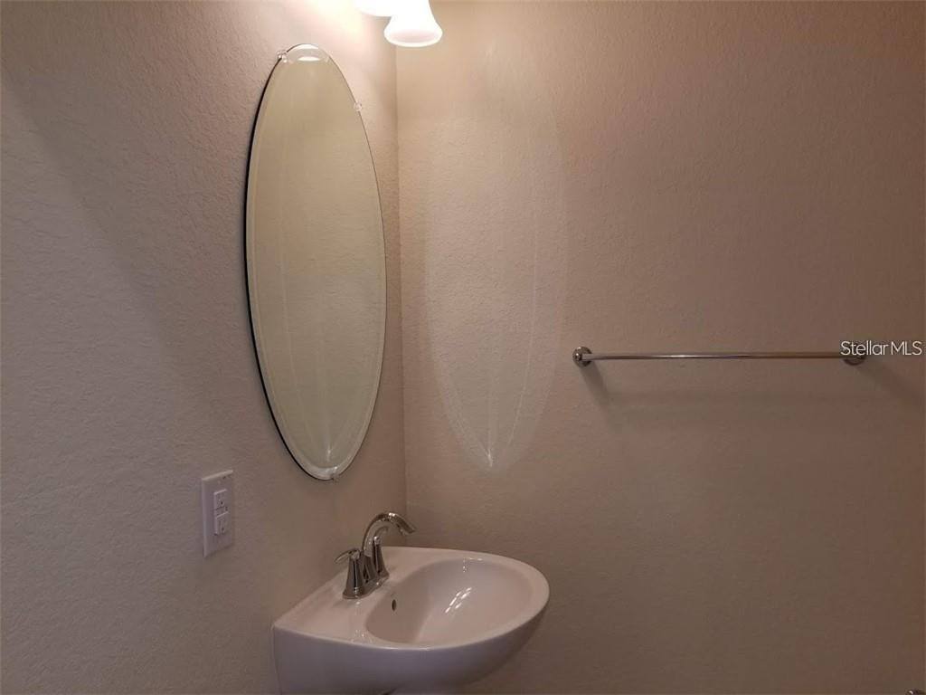 Townhouse for rent at 20430 Lagente Circle, Venice, FL 34293
