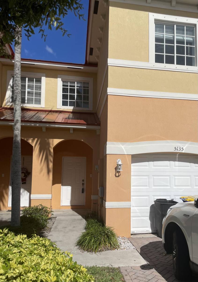 Apartment for rent at 5135 SE Mariner Garden Circle, Stuart, FL 34997