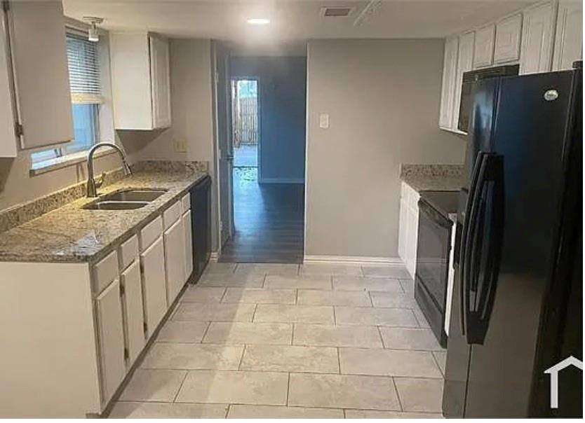 Townhouse for rent at 6111 Spyglass Lane, Garland, TX 75043