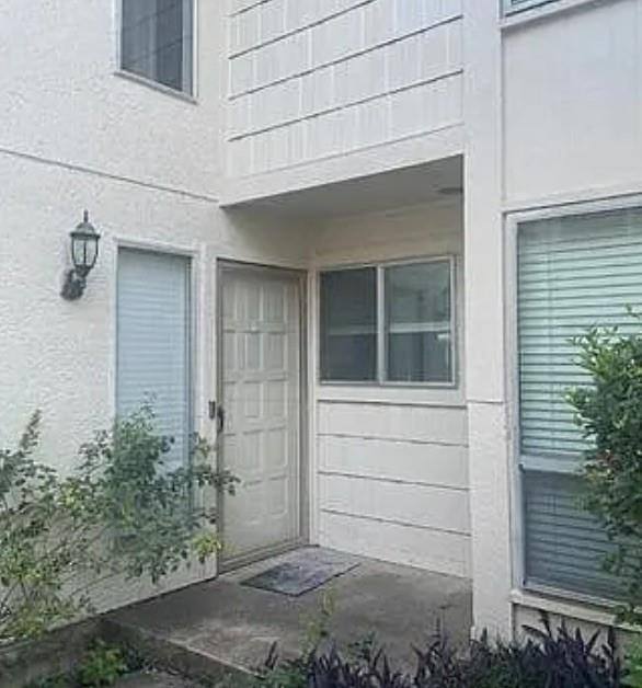 Townhouse for rent at 6111 Spyglass Lane, Garland, TX 75043