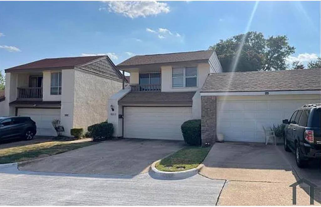 Townhouse for rent at 6111 Spyglass Lane, Garland, TX 75043