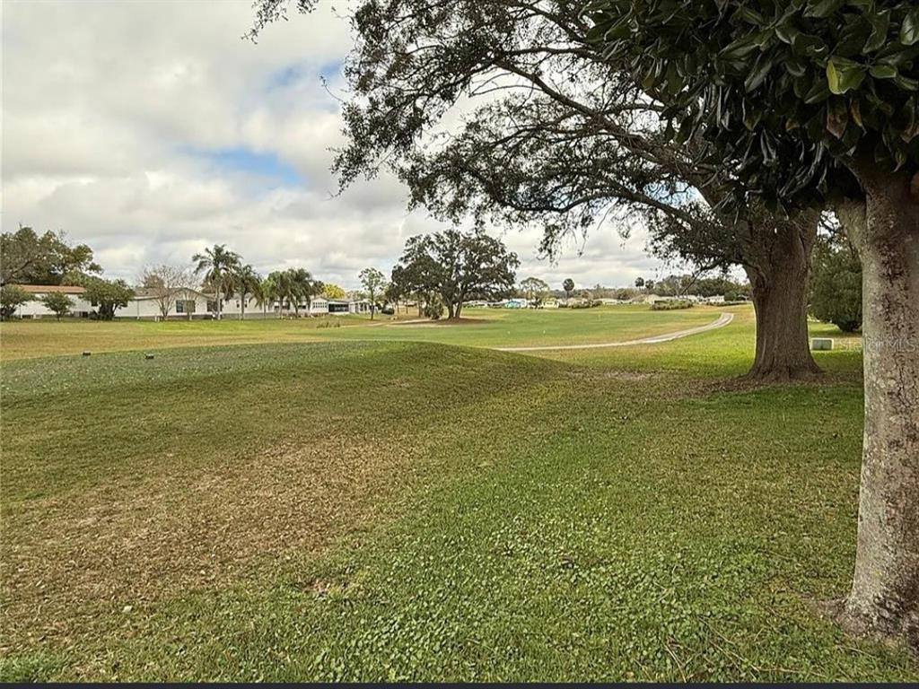 Apartment for rent at 1532 W Schwartz Blvd, Lady Lake, FL 32159