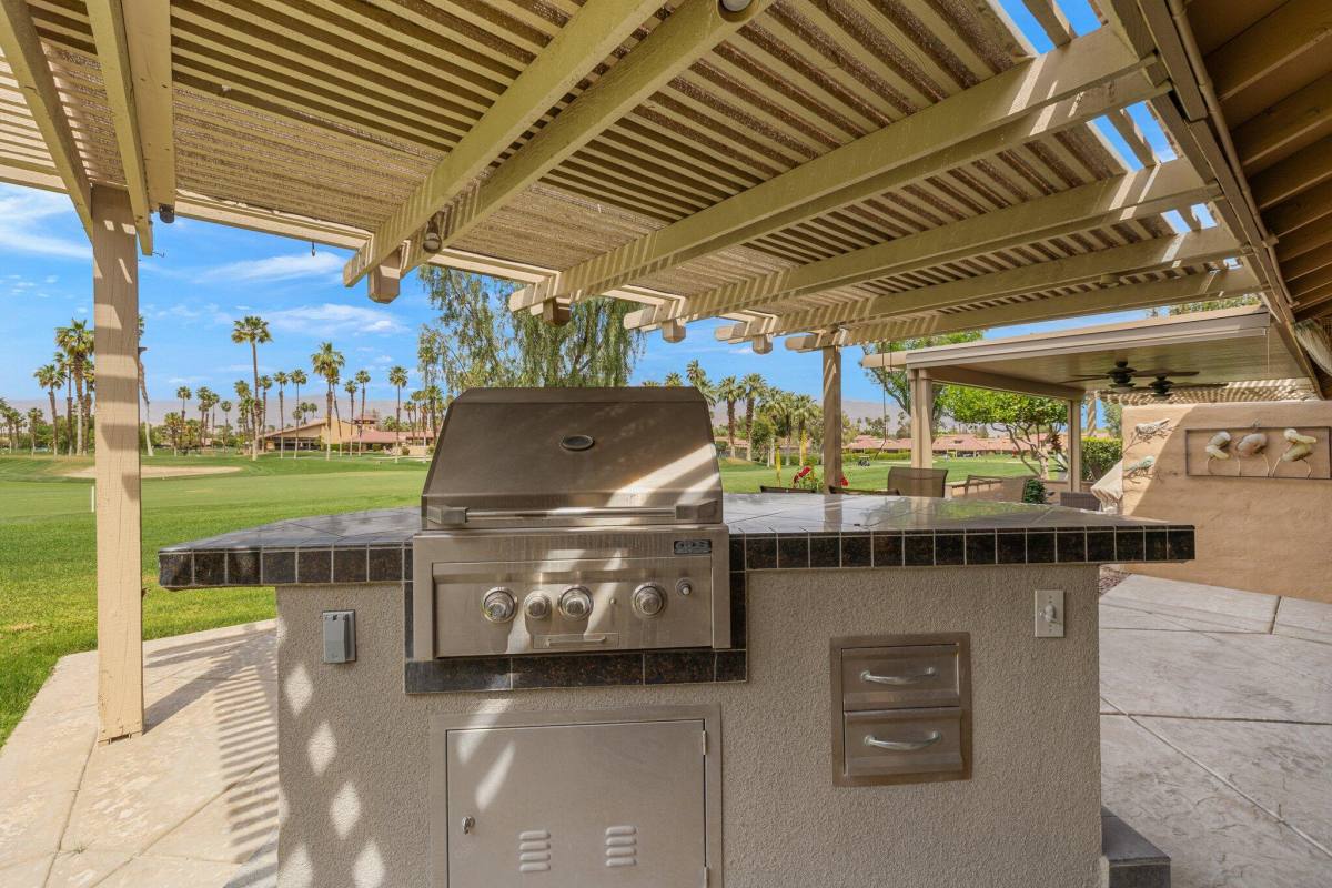 Apartment for rent at 77784 Woodhaven Dr S, Palm Desert, CA 92211