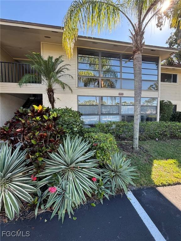 Apartment for rent at 5713 Foxlake Dr #4, North Fort Myers, FL 33917