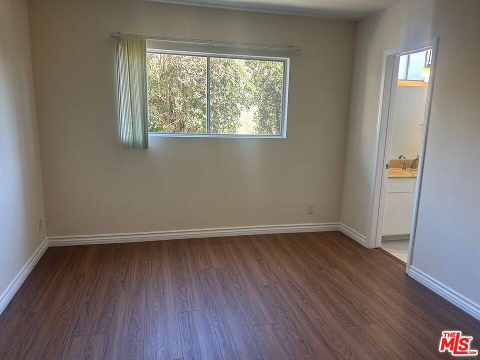 Apartment for rent at 1440 Reeves St #103, Los Angeles, CA 90035
