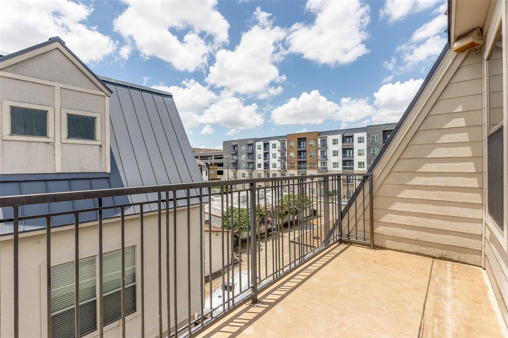 Apartment for rent at 1500 Pecos St #15, Dallas, TX 75204