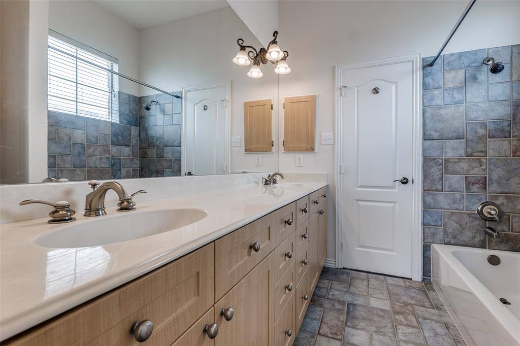 Apartment for rent at 1500 Pecos St #15, Dallas, TX 75204