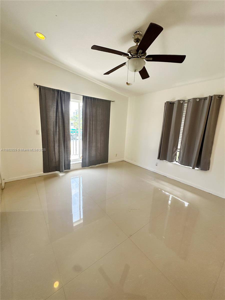 Apartment for rent at 313 Hendricks Isle #313-3, Fort Lauderdale, FL 33301