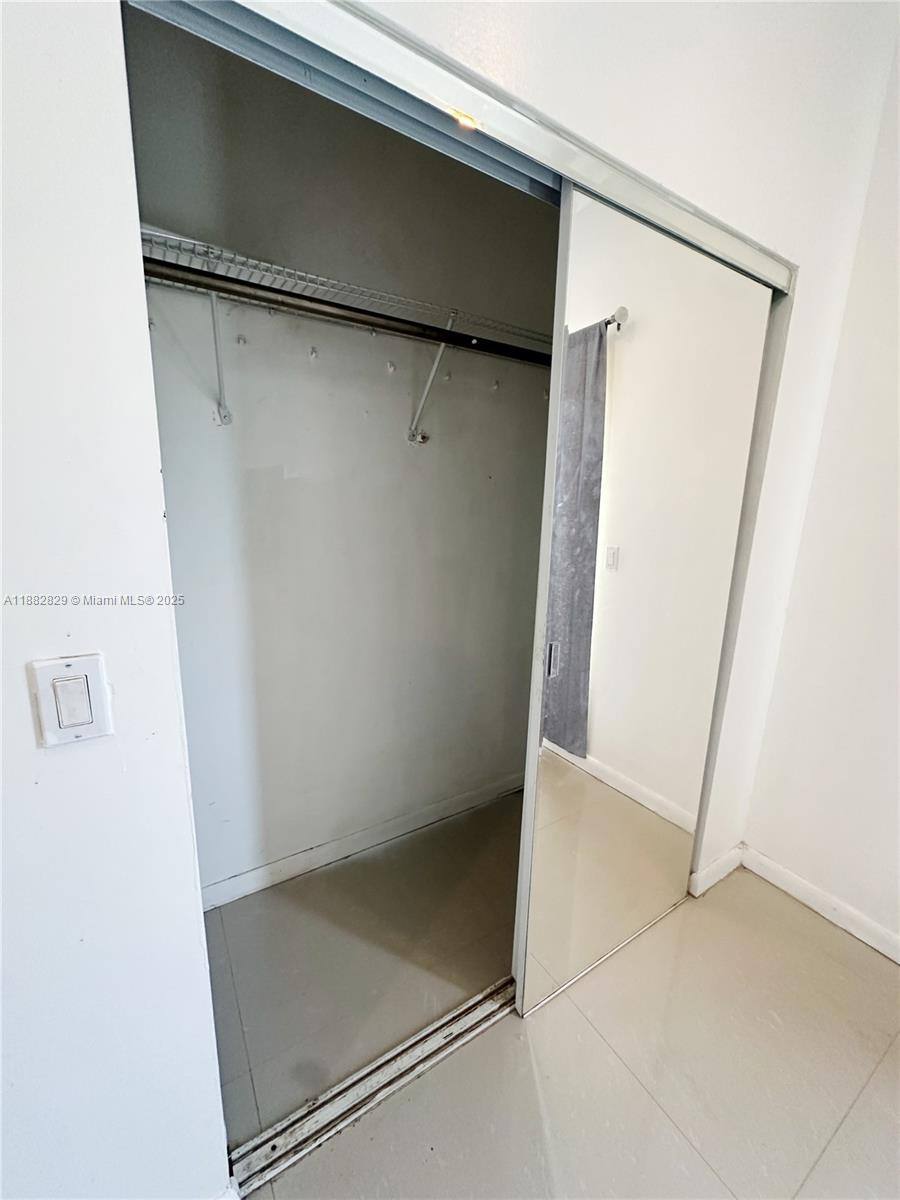 Apartment for rent at 313 Hendricks Isle #313-3, Fort Lauderdale, FL 33301