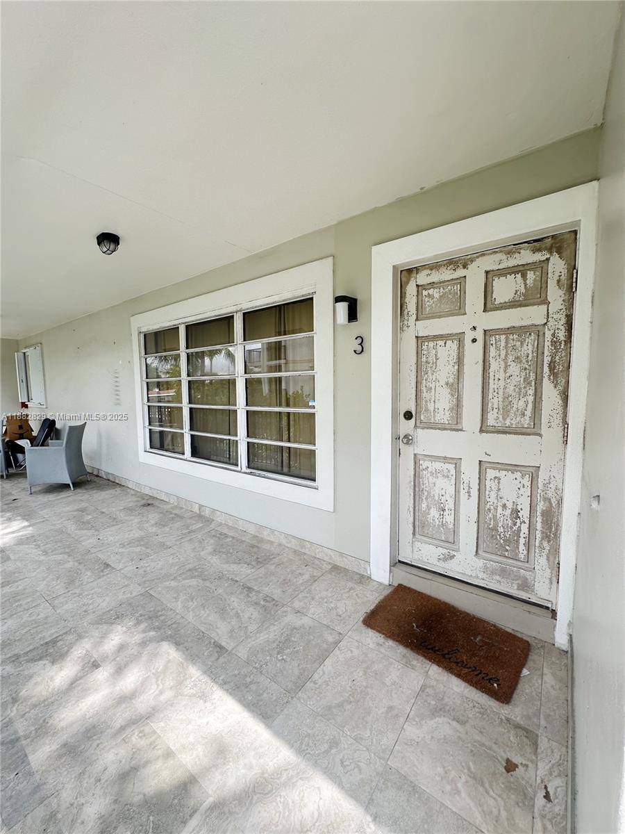 Apartment for rent at 313 Hendricks Isle #313-3, Fort Lauderdale, FL 33301