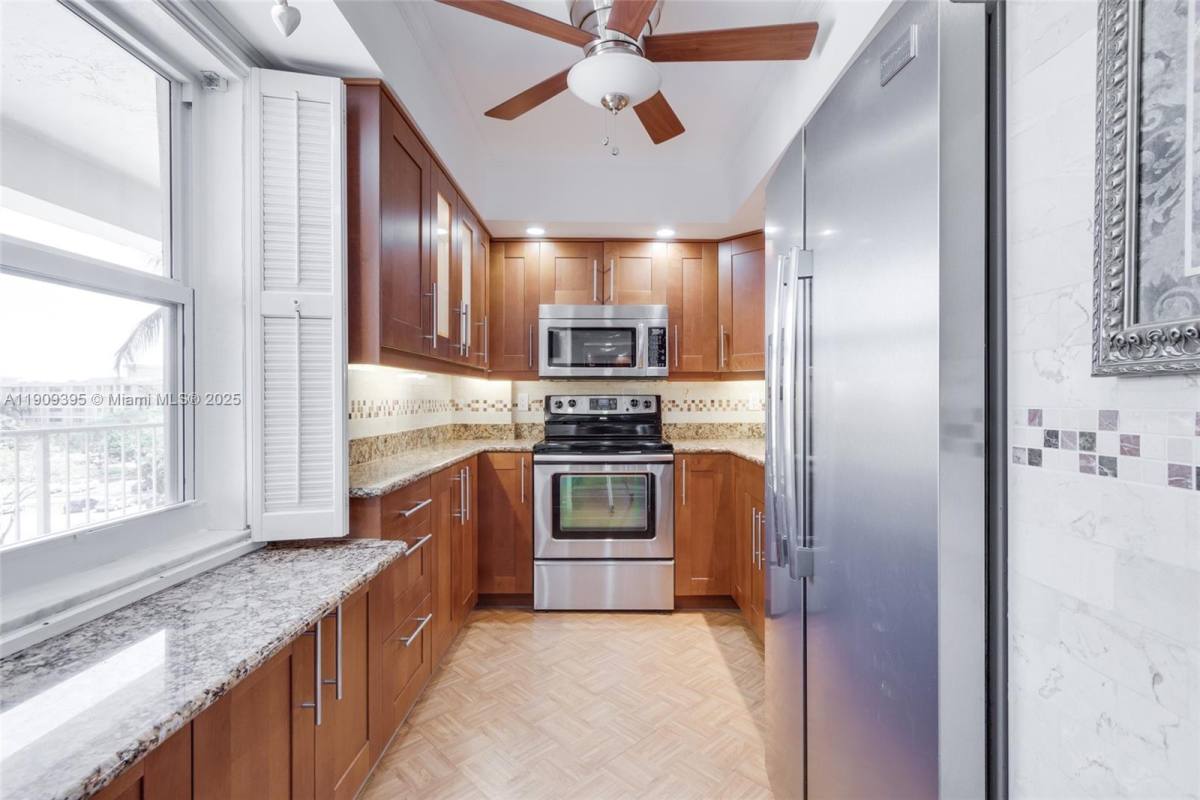 Condo for rent at 2671 S Course Dr #506, Pompano Beach, FL 33069
