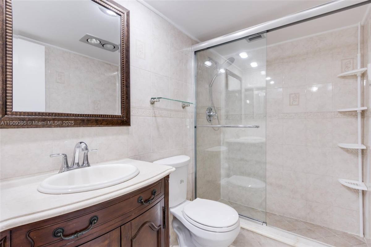 Condo for rent at 2671 S Course Dr #506, Pompano Beach, FL 33069